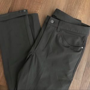 NWOT Men’s lululemon ABC classic fit pant size 28